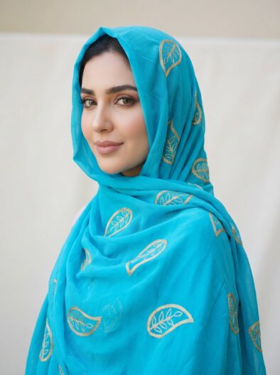 Special Plain Golden Aari Sheila